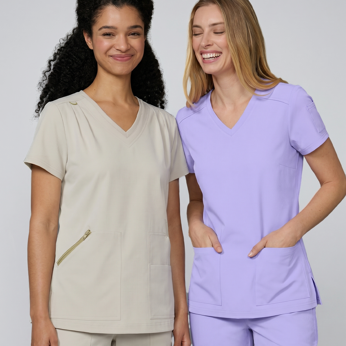modelos con uniformes sanitarios en color Bone y Lavanda ligeros y transpirables para verano