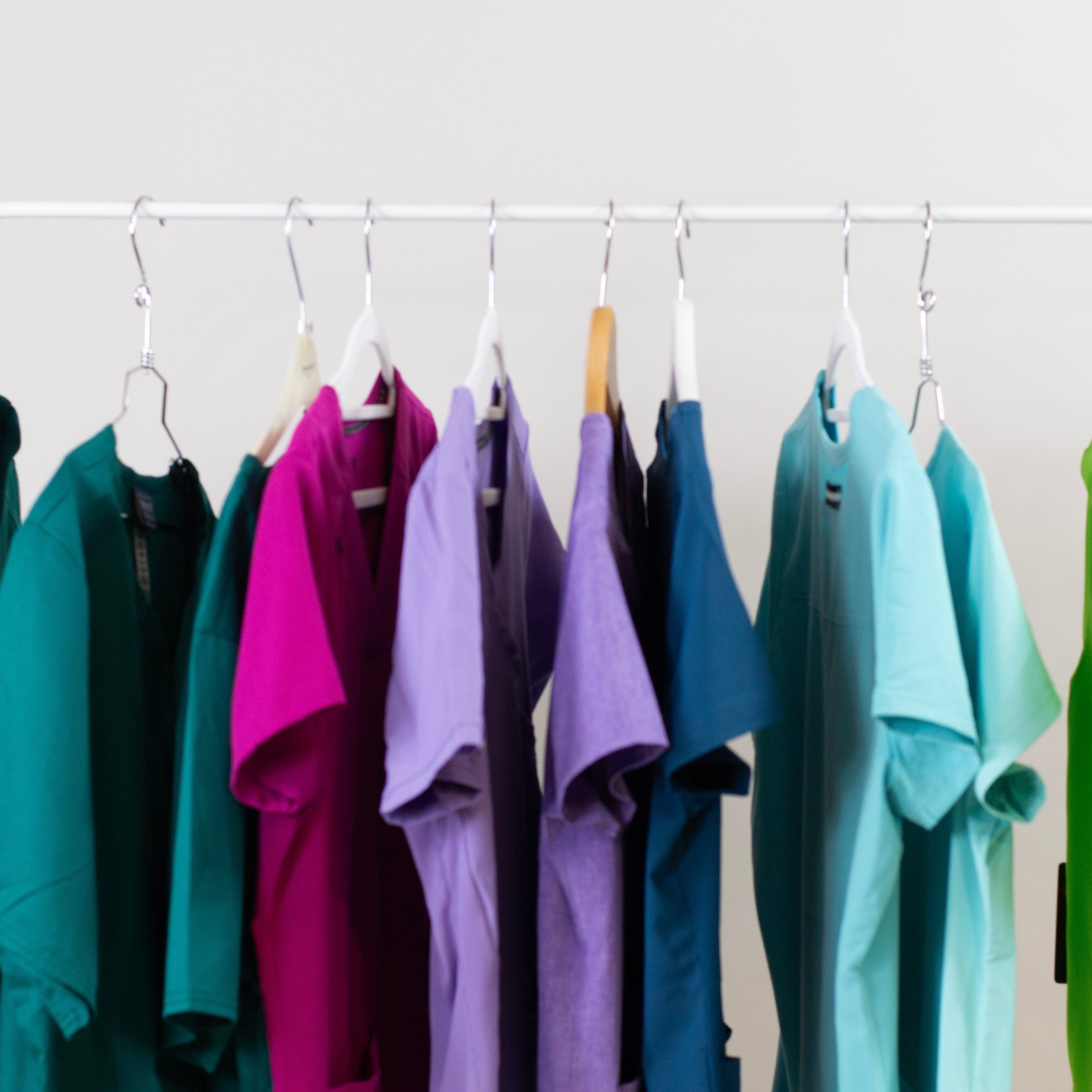 Dürfen wir uns vorstellen? Happyuniforms